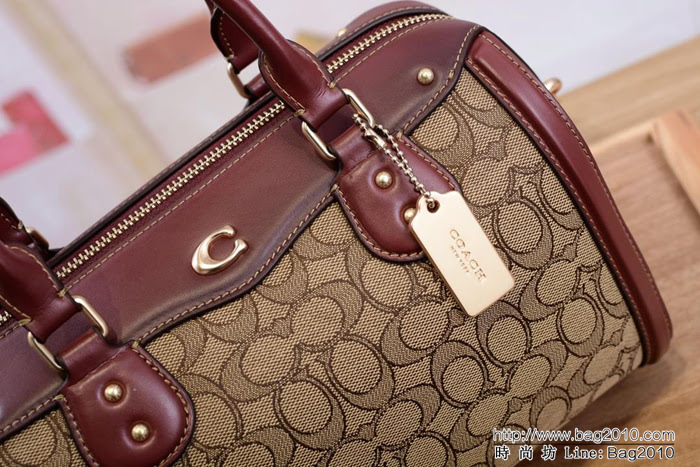 COACH蔻馳 最新款 coachF38112女包 C字復古LOGO 小號波士頓 小號斜跨枕頭包  Chz1615